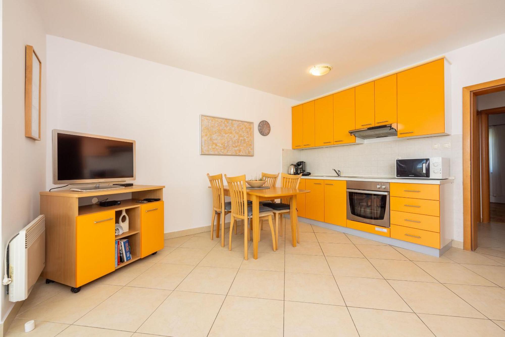 Apartments Petak Dramalj Extérieur photo